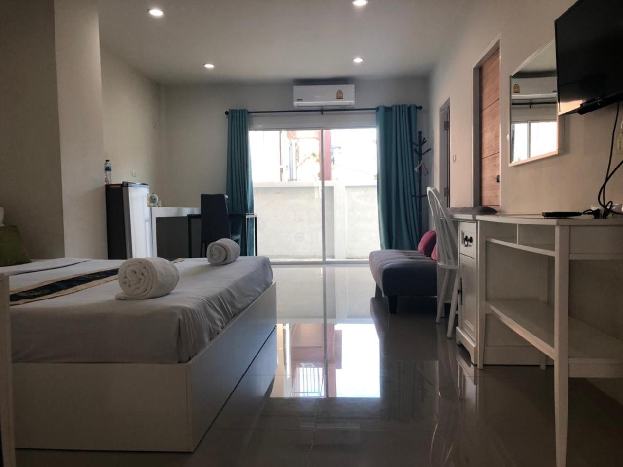 Hotel Khao Oat Airport Nai Yang Zewnętrze zdjęcie