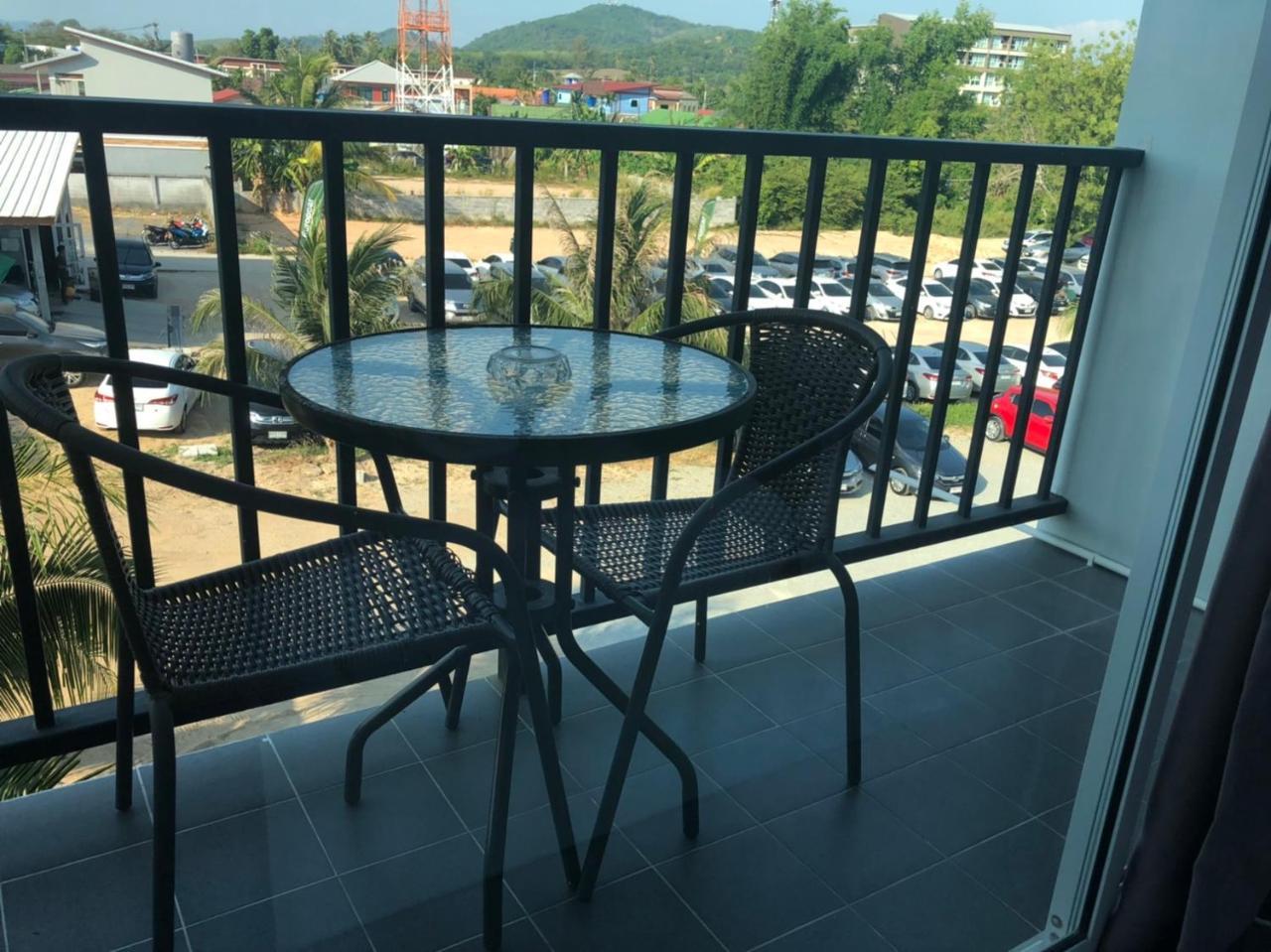 Hotel Khao Oat Airport Nai Yang Zewnętrze zdjęcie